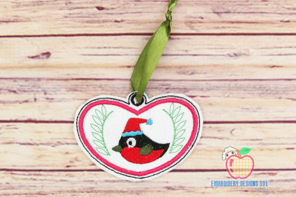 Christmas Bird Wearing Cap Ornament Review