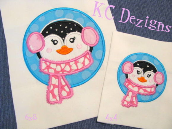 Christmas Penguin Circle: A Festive Sweatshirt Embroidery Design Review