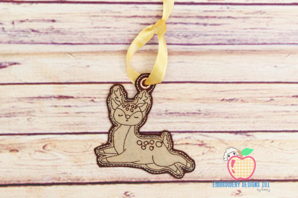 Cute Christmas Reindeer ITH Ornament Review for Apparel Projects