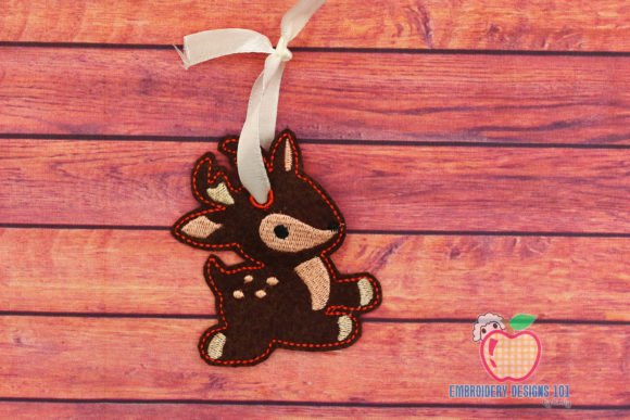 Reindeer Doll Ornament: A Festive Embroidery Design Review